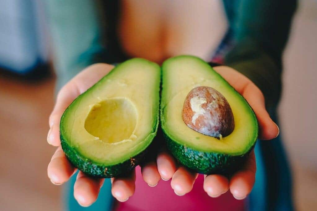 avocado alpukat 10 Manfaat Buah Alpukat Bagi Kesehatan Tubuh