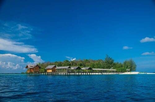 shutterstock 1 Pulau SARONDE Destinasi Terbaik Gorontalo