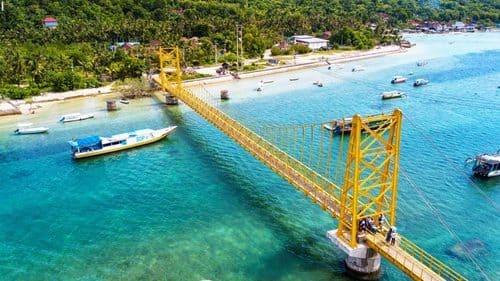 Yellow Bridge Nusa Lembongan Bali 10 Tempat Destinasi Wisata Terbaik Di Bali