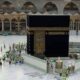 foto tempo Saudi Bersihkan Masjidil Haram Enam Kali Sehari