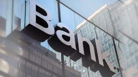 ilustrasi bank Jangan Cuma Bank dan Leasing, Fintech Juga Harus Beri Keringanan Kredit