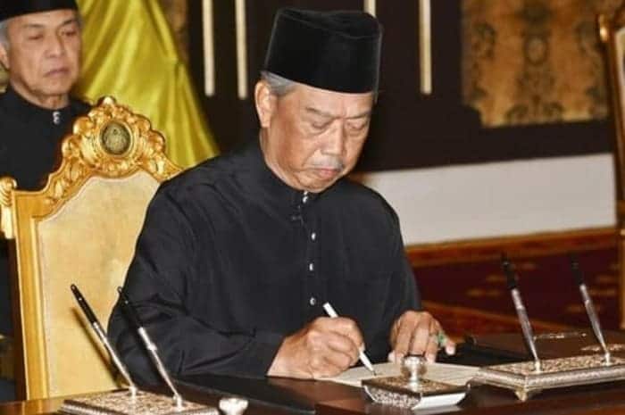 PM Malaysia Muhyiddin Yassin 1 Perintah Kawalan Pergerakan (MCO) di Malaysia diPerpanjang Hingga 9 Juni