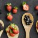 2499073 Jenis Buah Berry Yang Memiliki Manfaat Bagi Kesehatan