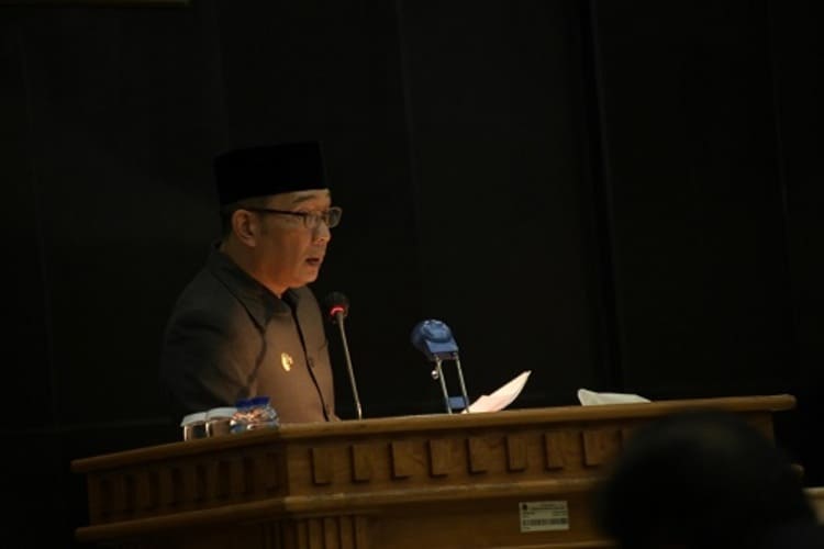 Ridwan kamil Jawaban Gubernur Jabar Terhadap Raperda Perubahan APBD TA 2020