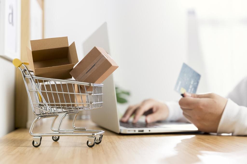 online shopping 3 Cara Mudah Untuk Menolak Godaan Diskon