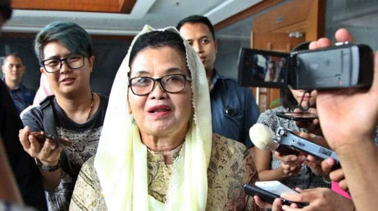 ec1d35ed740d8d3842b7a33e08c23088 1 Mantan Menteri Kesehatan Siti Fadilah Supari Bebas Dari Penjara