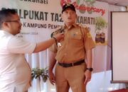 Camat Cibinong Dan kelompok Tani Tunas Hijau Bagikan Bibit Alpukat TA21